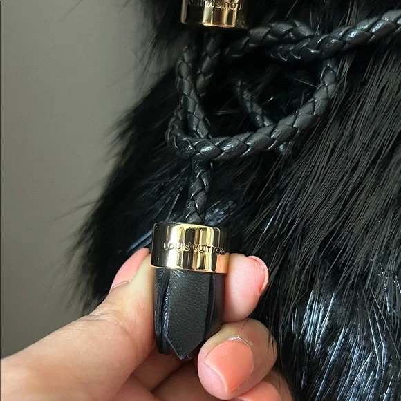 Louis Vuitton Black Beaver Fur Suede Heeled Boots - Picture 3 of 7